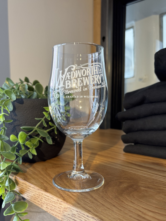 Wadworth Stemmed Half Pint Glass
